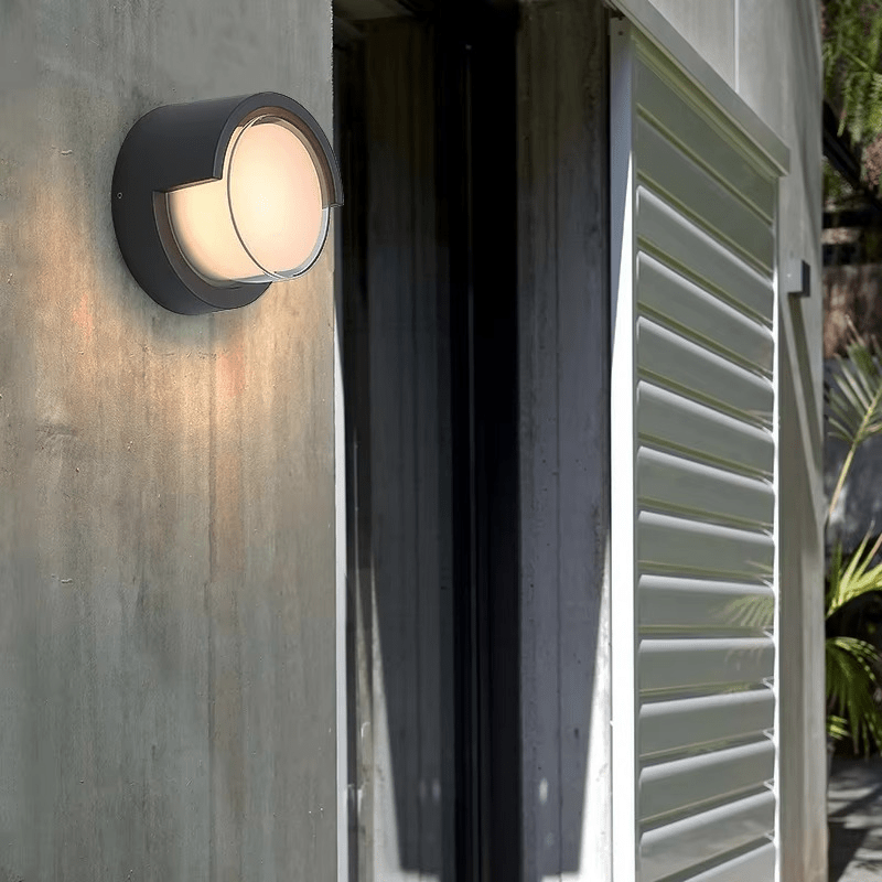 Outdoor wall light | Integrated warm white LED | Weatherproof