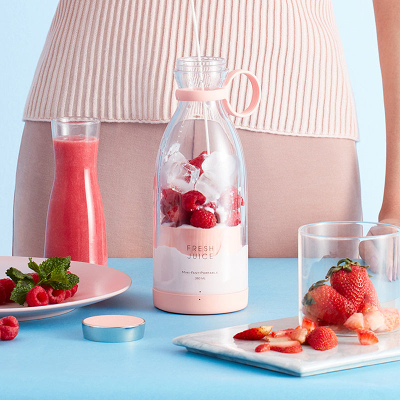 Portable Wireless Charging Blender Bottle