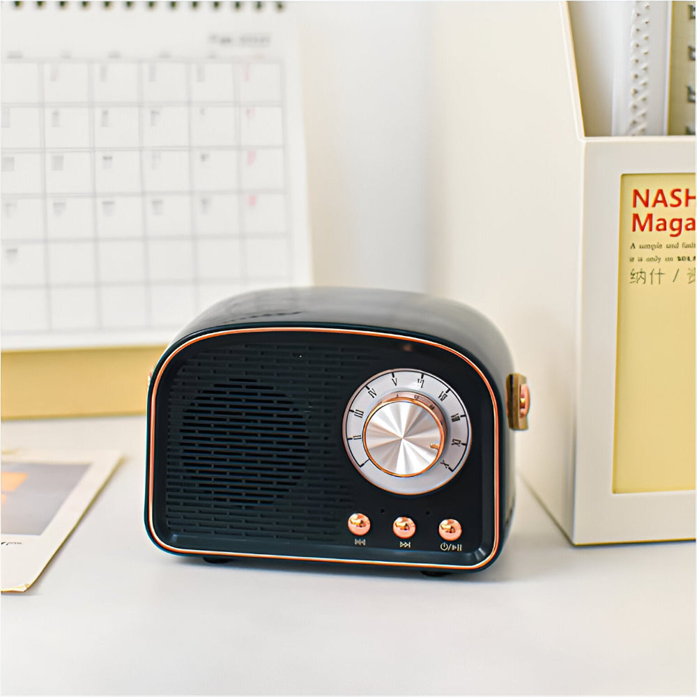 Retro Bluetooth Speaker in Vintage Radio Design with Wireless Sound System