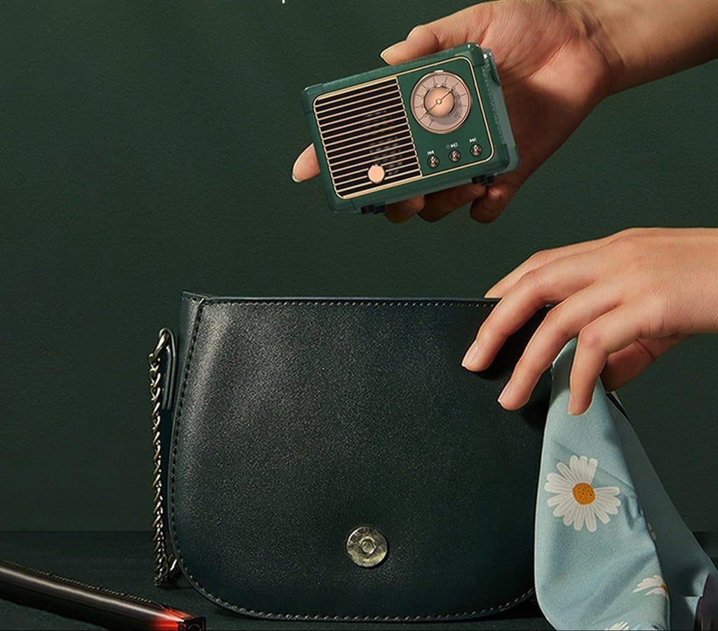 Retro Bluetooth Speaker with Wireless Connectivity