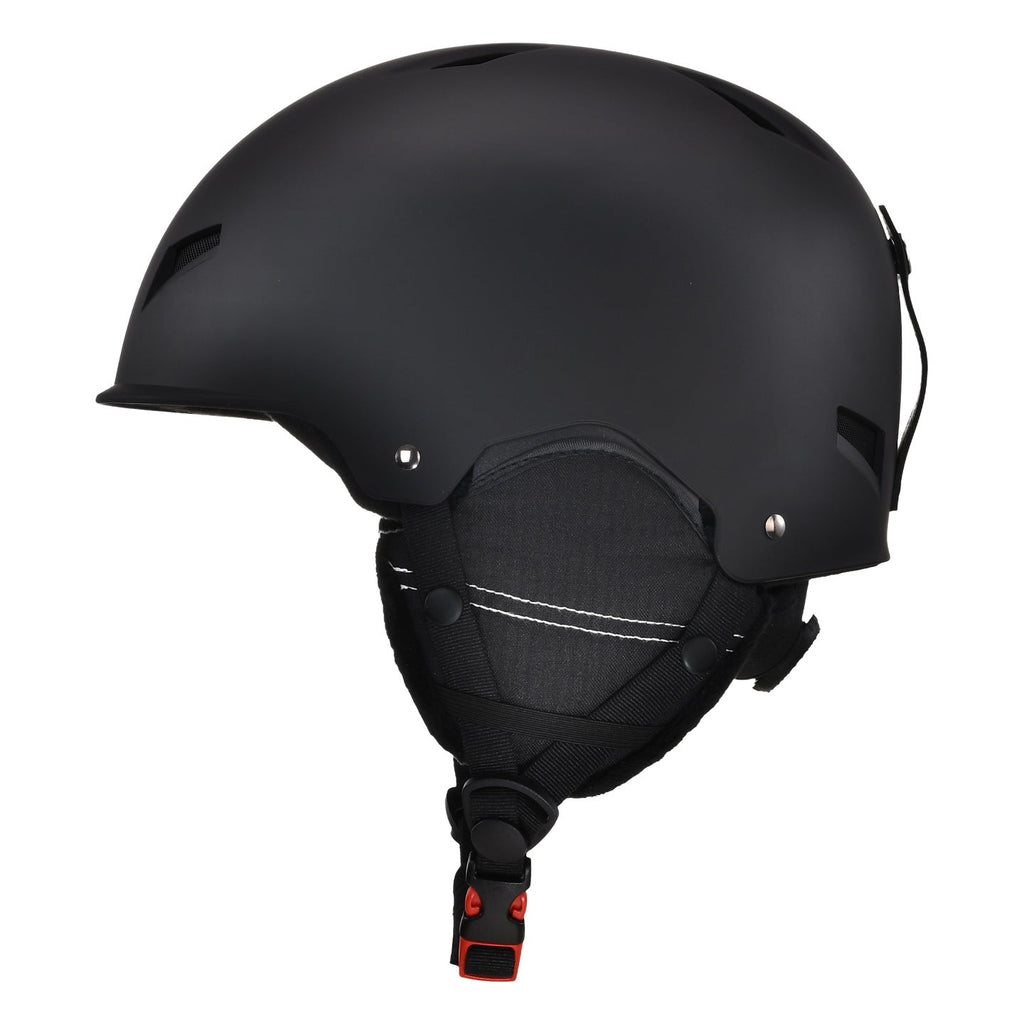 Ski Helmet with Individually Adjustable Inner Lining