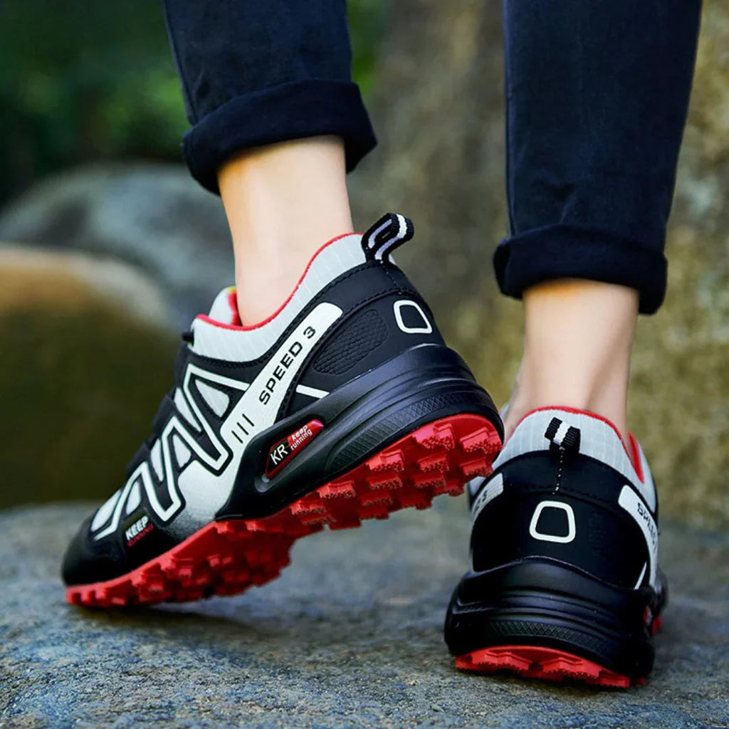 SpeedRun III Trail Running Shoes
