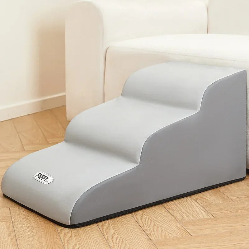 Stable Access Step for Dogs and Cats