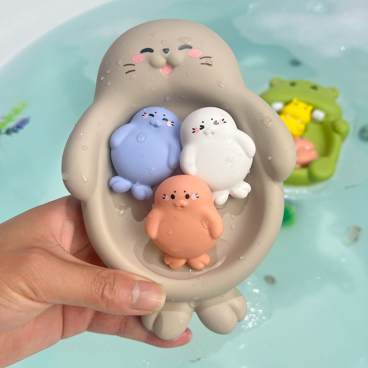 Unisex Bath Fun Toy Set with Cute Hippopotamus Figures