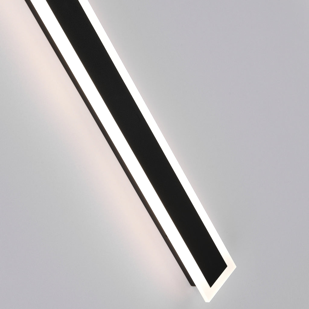 Vynn Linear Outdoor Wall Lamp