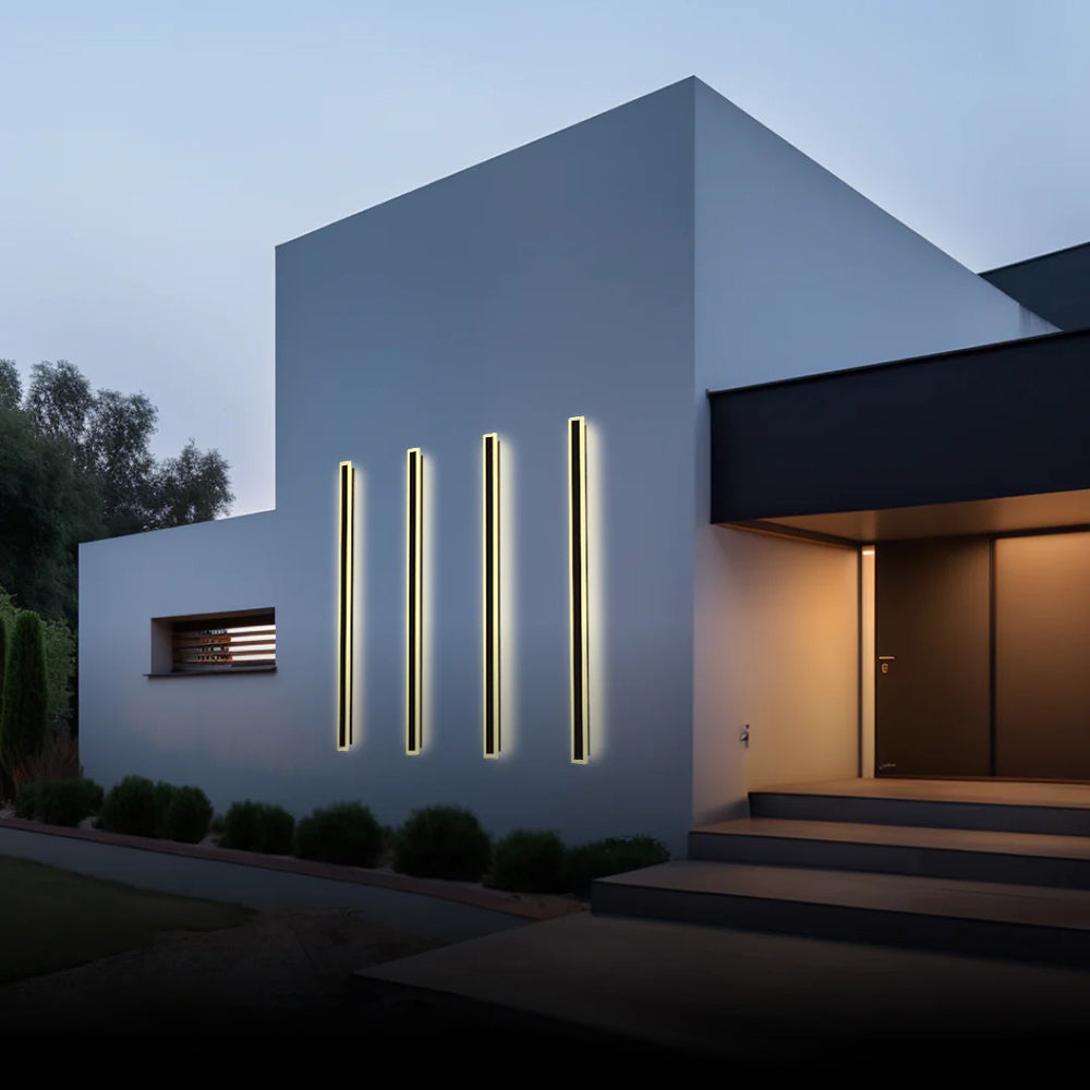 Vynn Linear Outdoor Wall Lamp