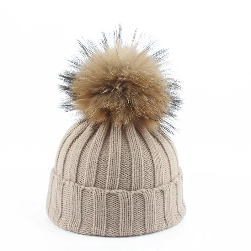 WinterKnit Beanie – Stylish Knitted Hat for the Cold