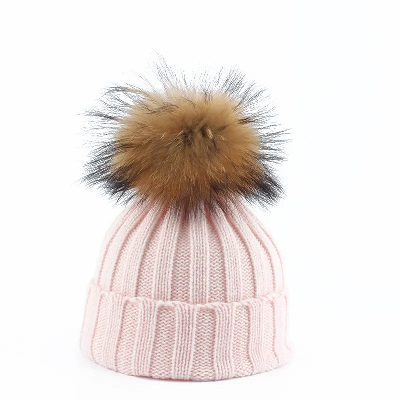 WinterKnit Beanie – Stylish Knitted Hat for the Cold
