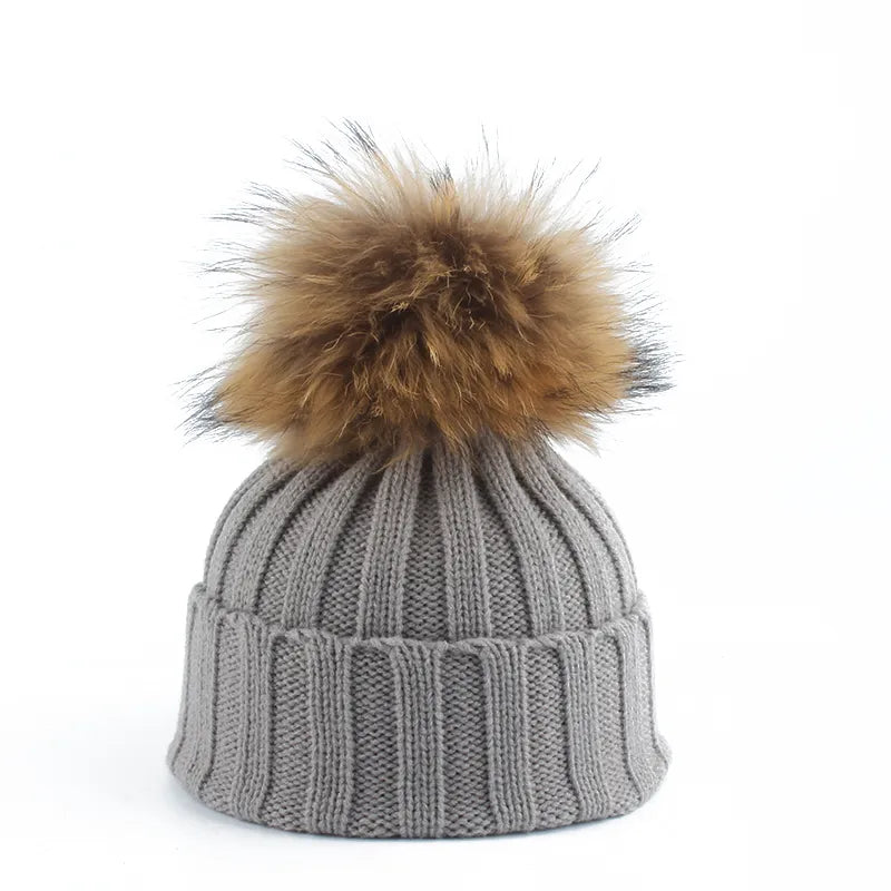 WinterKnit Beanie – Stylish Knitted Hat for the Cold