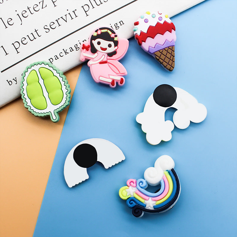 Women's Creatively Designed Magnet