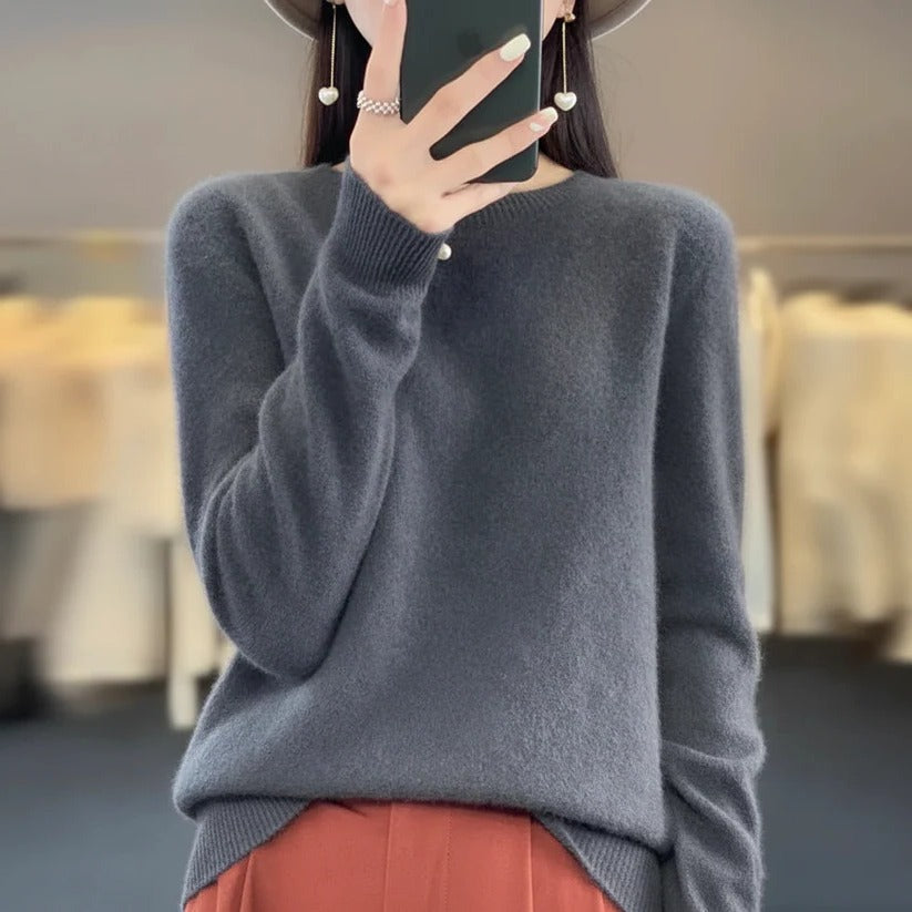 Women's Crewneck Cashmere Jumper - Pullover Style