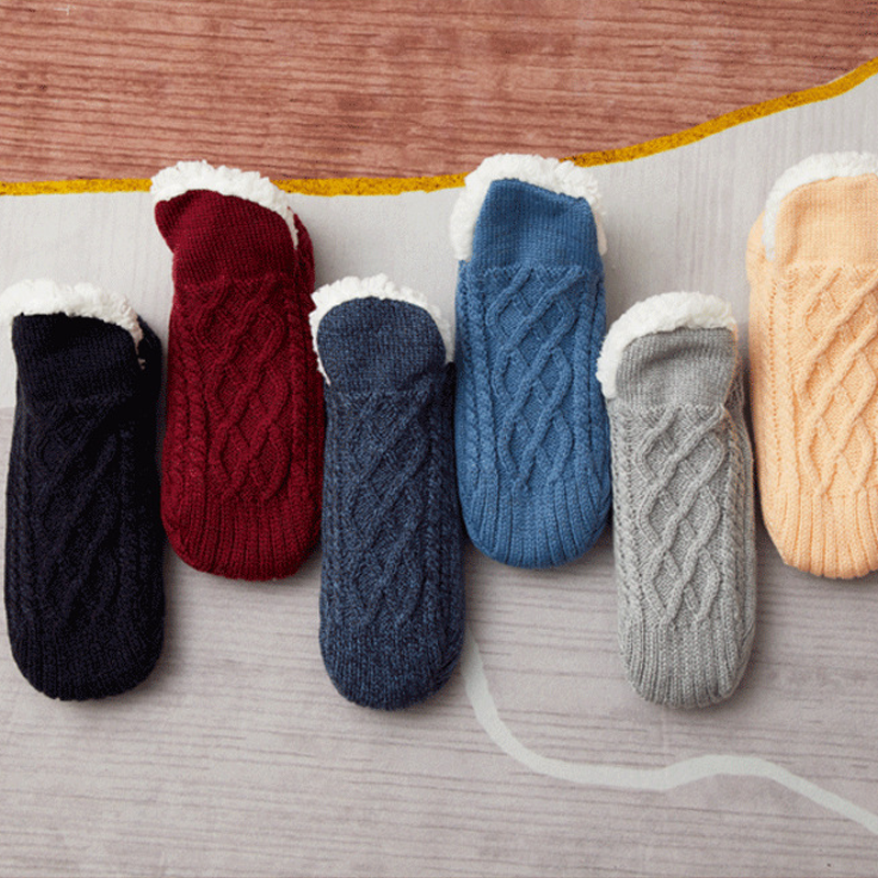 Woven and velvet indoor slipper socks
