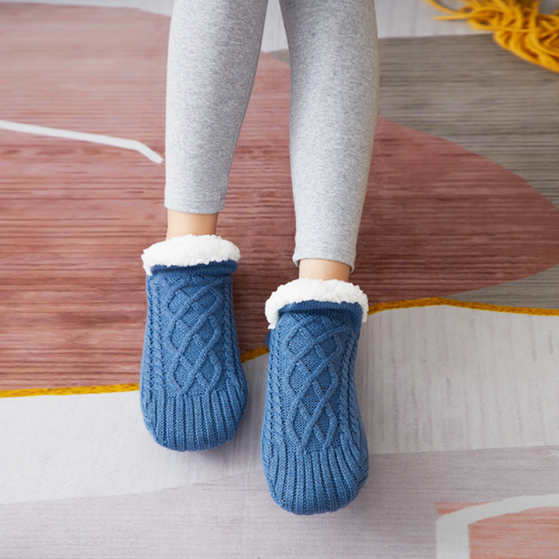 Woven and velvet indoor slipper socks