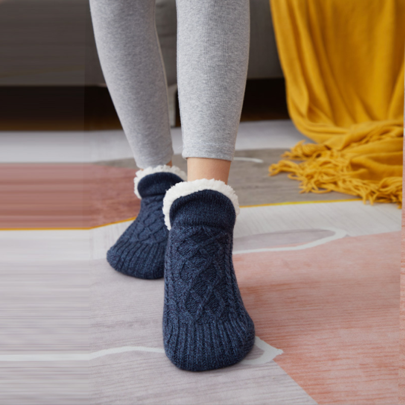 Woven and velvet indoor slipper socks