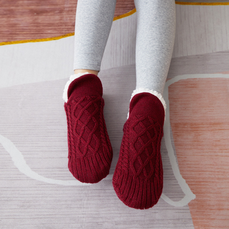 Woven and velvet indoor slipper socks