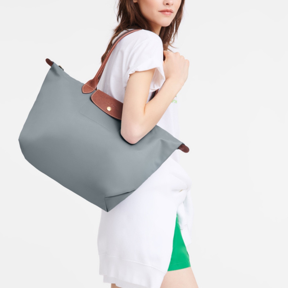 Longchanp Le Pliage medium size tote bag dimensions