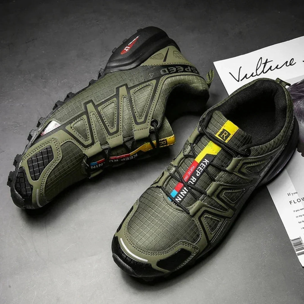 SpeedCross IV trainers in Black colourway with visible deep-lugged sole design.