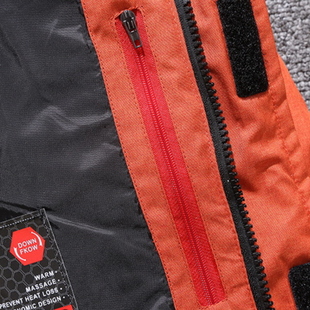 Nordfall Men's Winter Parka collar detail with fleece lining for neck warmth.