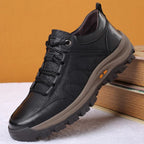 Men's orthopaedic boots highlighting key benefits: pain reduction, posture correction and even pressure distribution.