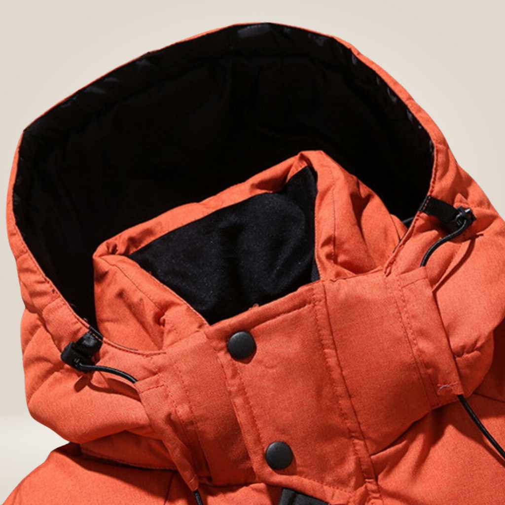 Nordfall Men's Winter Parka in green, back view showing extended length and coverage.